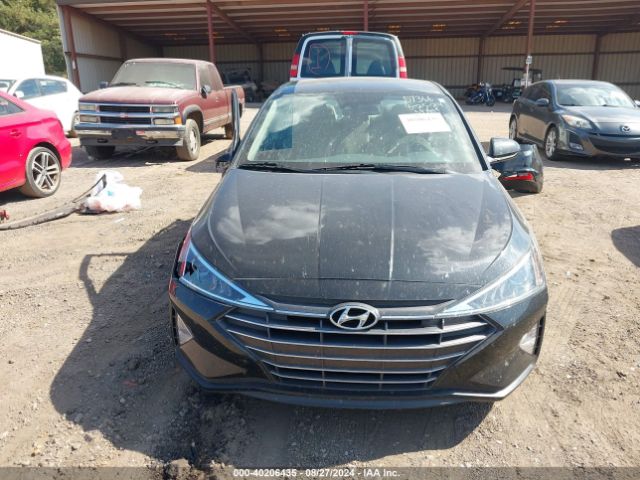 5NPD84LF2KH495552 Hyundai ELANTRA SEL