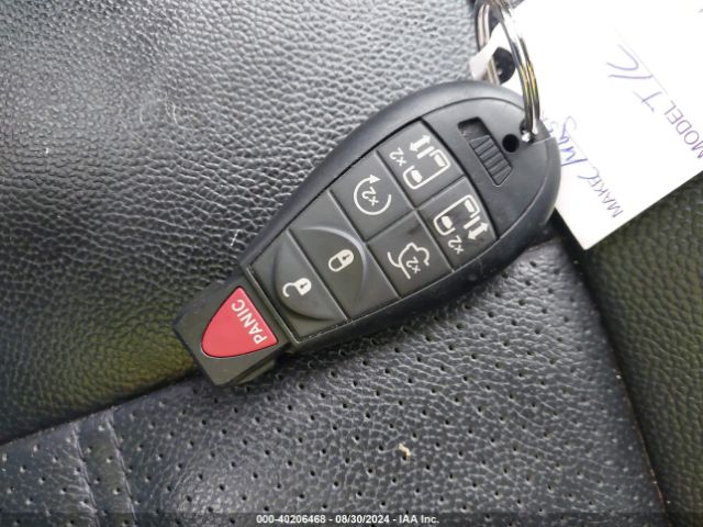2C4RC1CG8FR742528 Chrysler Town & Country Touring-l