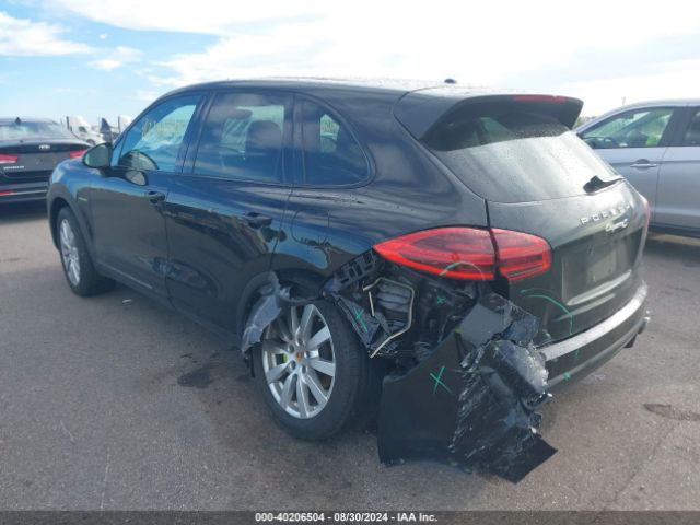WP1AE2A21FLA53877 Porsche Cayenne E-hybrid S