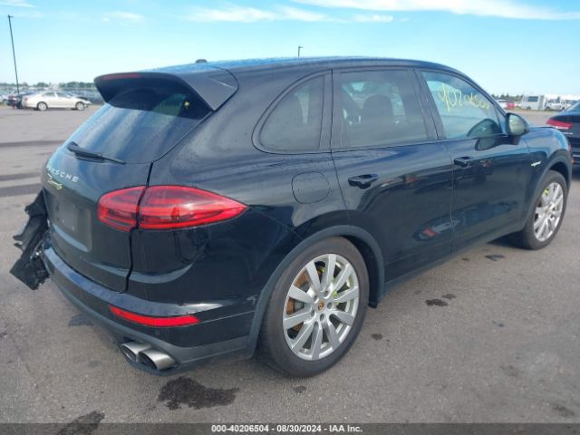 WP1AE2A21FLA53877 Porsche Cayenne E-hybrid S