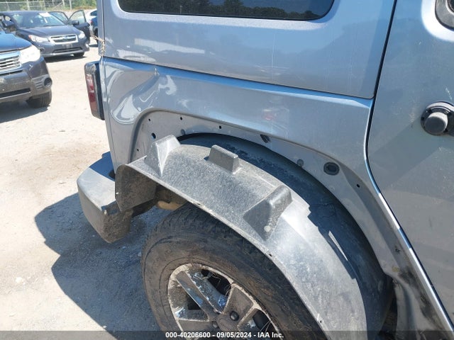 1C4HJWEG9GL162324 Jeep Wrangler Unlimited Sahara