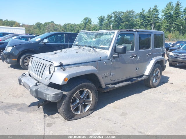 1C4HJWEG9GL162324 Jeep Wrangler Unlimited Sahara
