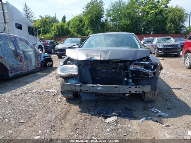 2C3CCAETXHH651127 Chrysler 300C