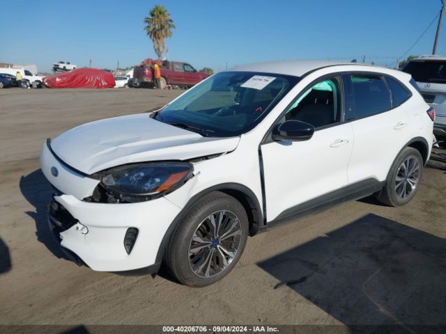 1FMCU0G65NUA91225 Ford ESCAPE SE