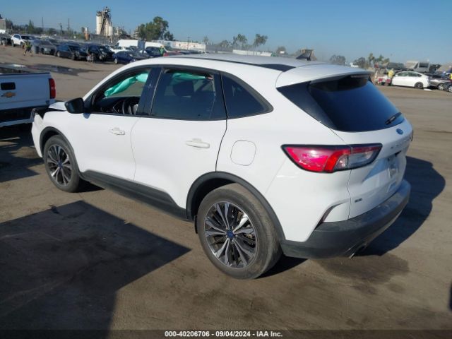 1FMCU0G65NUA91225 Ford ESCAPE SE