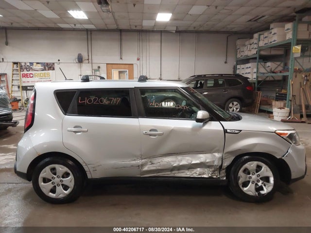 KIA Soul 2015 KNDJN2A26F7816695 Image 13