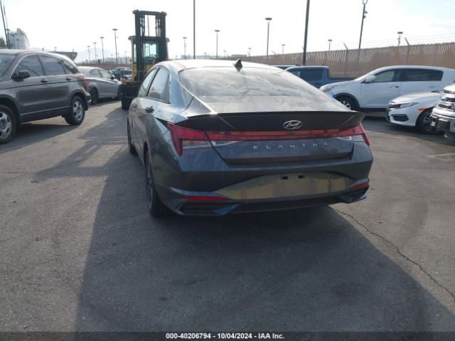 5NPLM4AG1NH073070 Hyundai ELANTRA SEL