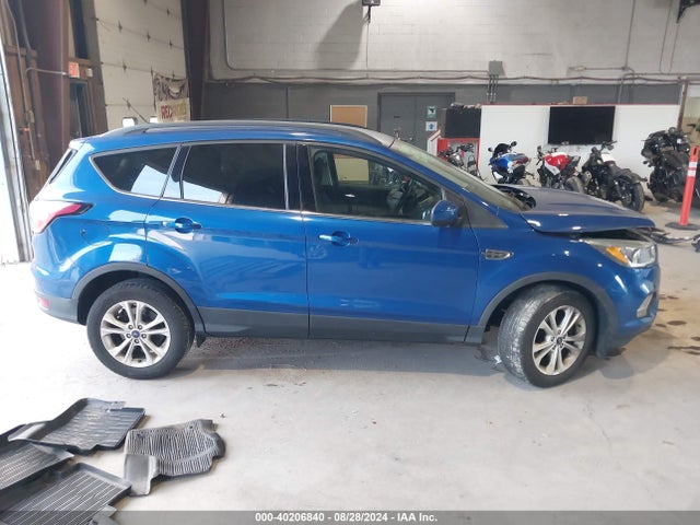 Ford ESCAPE SE 2018 1FMCU9GD7JUB02383 Image 13