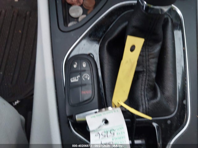 1C4PJLDN8KD164868 Jeep Cherokee Limited Fwd