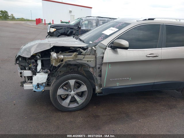 1C4PJLDN8KD164868 Jeep Cherokee Limited Fwd