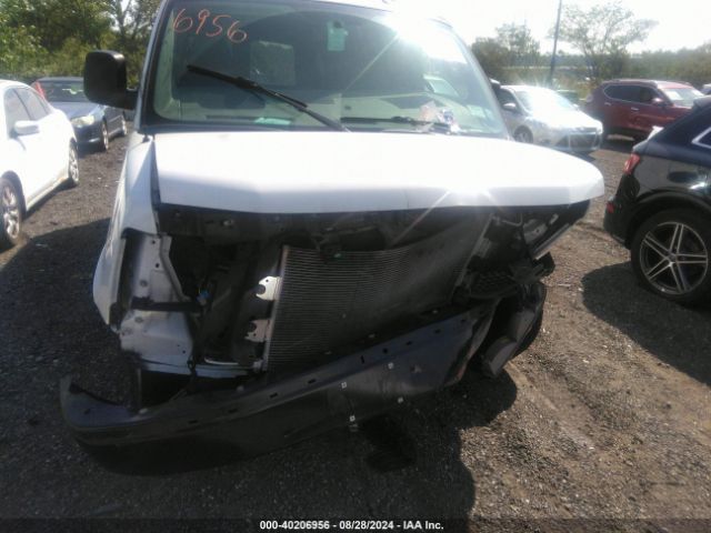 1GCWGAFP0J1292132 Chevrolet Express 2500 Work Van