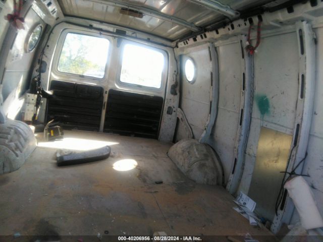1GCWGAFP0J1292132 Chevrolet Express 2500 Work Van
