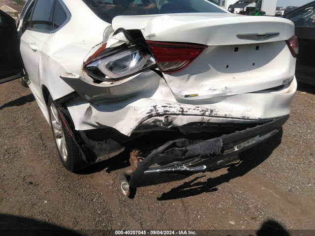 Chrysler 200 Limited 2015 1C3CCCAB6FN577251 Image 6