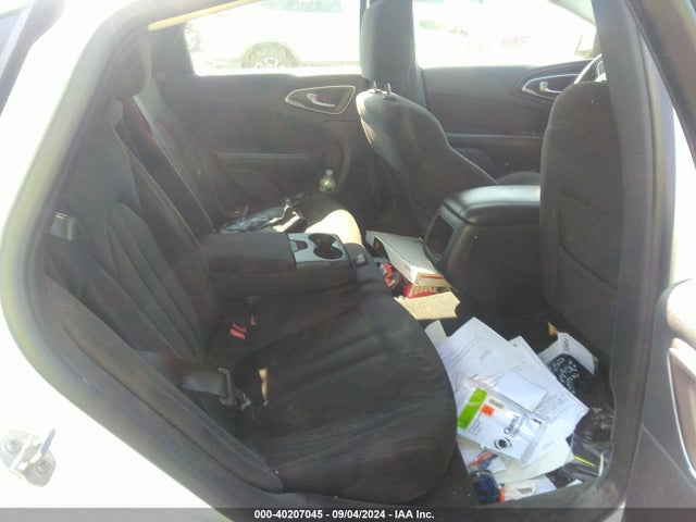 Chrysler 200 Limited 2015 1C3CCCAB6FN577251 Image 8