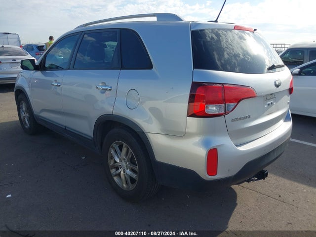 KIA SORENTO LX 2015 5XYKT4A61FG578816 Image 3