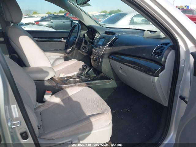 KIA SORENTO LX 2015 5XYKT4A61FG578816 Image 5