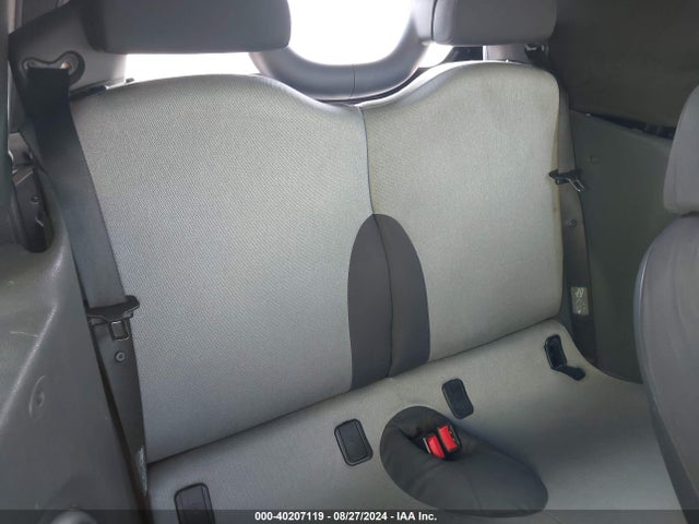 2005 MINI COOPER S WMWRH33525TF84514 Photo 7