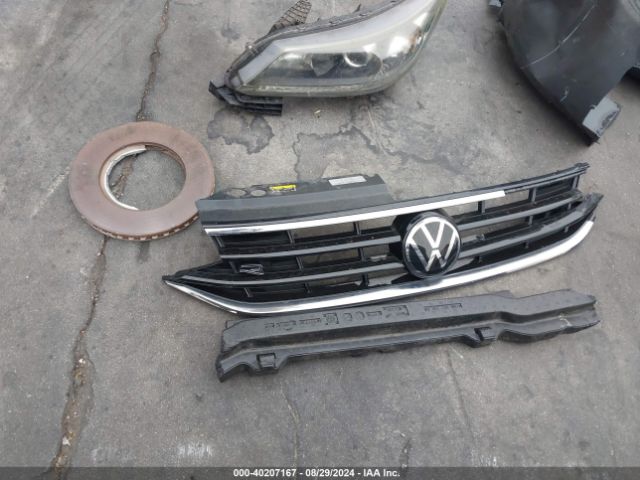 3VVCB7AX3PM015399 Volkswagen Tiguan 2.0t Se R-line Black