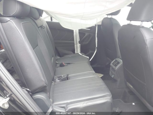 3VVCB7AX3PM015399 Volkswagen Tiguan 2.0t Se R-line Black