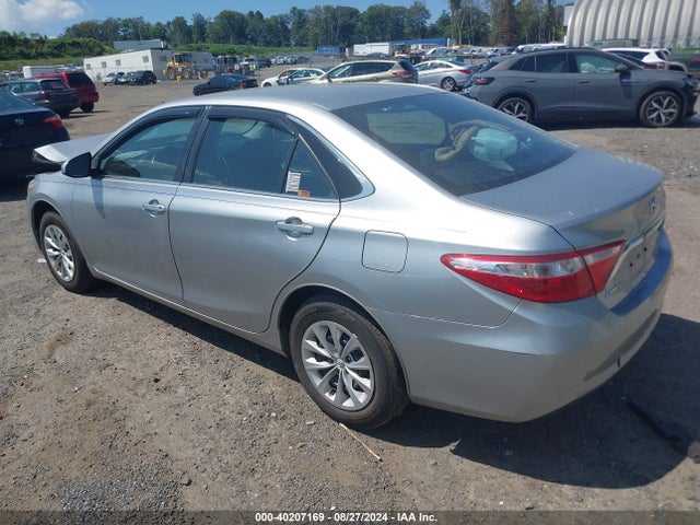 Toyota CAMRY LE 2016 4T1BF1FKXGU510263 Image 3