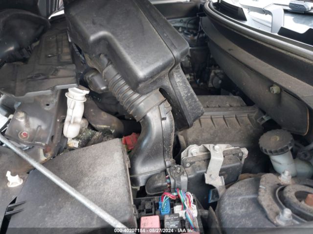 JA4AZ3A32JJ002469 Mitsubishi Outlander Es
