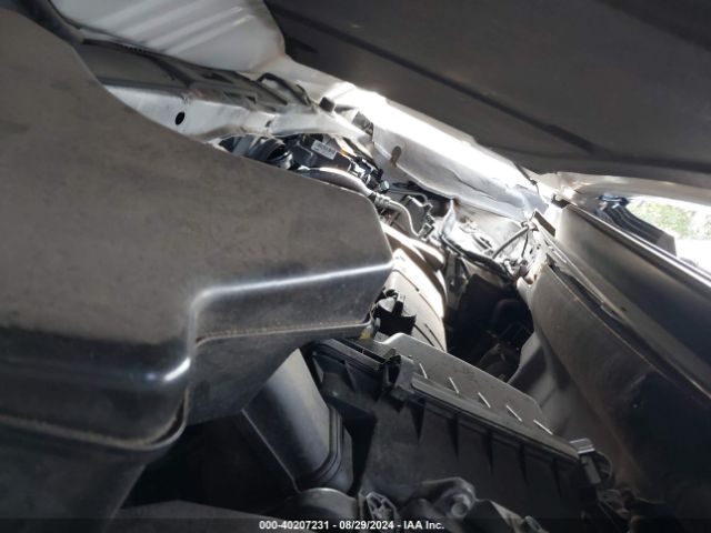 JA4AZ3A35GZ015081 Mitsubishi Outlander Es
