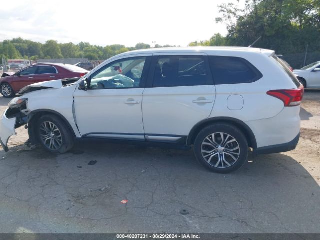 JA4AZ3A35GZ015081 Mitsubishi Outlander Es