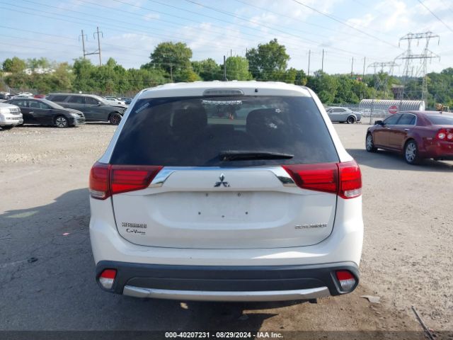 JA4AZ3A35GZ015081 Mitsubishi Outlander Es