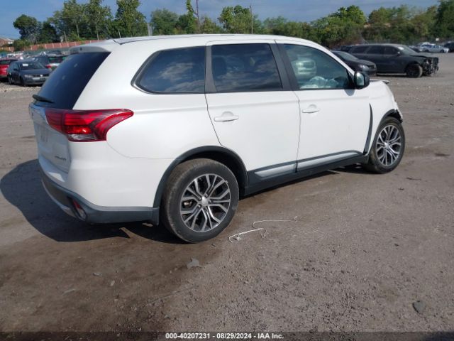 JA4AZ3A35GZ015081 Mitsubishi Outlander Es