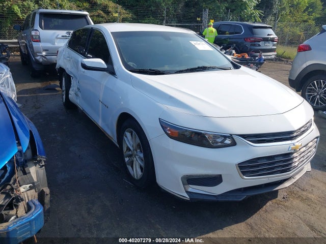 2018 1G1ZD5ST2JF167273 main image