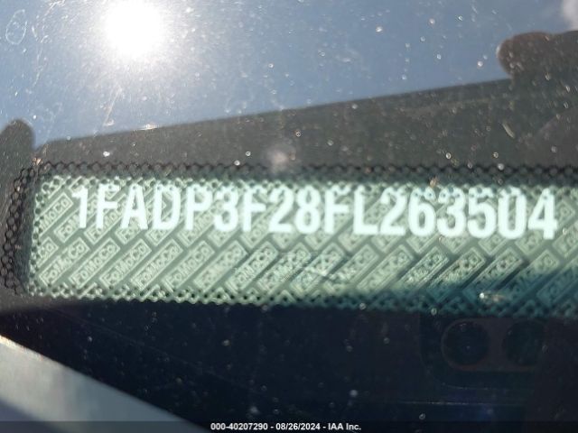 1FADP3F28FL263504 Ford FOCUS SE