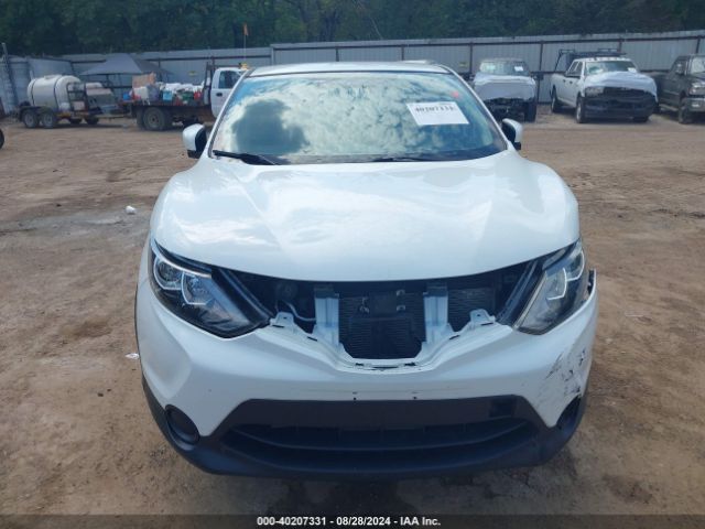 JN1BJ1CP5JW181246 Nissan Rogue Sport S