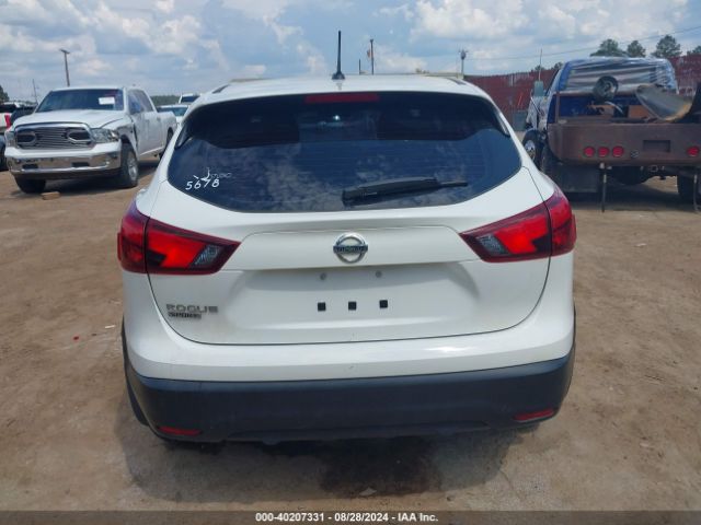 JN1BJ1CP5JW181246 Nissan Rogue Sport S