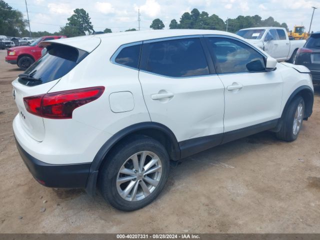 JN1BJ1CP5JW181246 Nissan Rogue Sport S