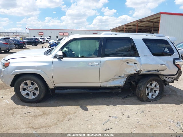 Toyota 4runner Sr5 Premium 2018 JTEBU5JR1J5568717 Image 14