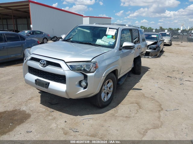 Toyota 4runner Sr5 Premium 2018 JTEBU5JR1J5568717 Image 2