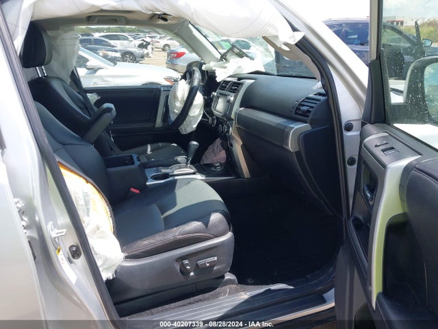 Toyota 4runner Sr5 Premium 2018 JTEBU5JR1J5568717 Image 5