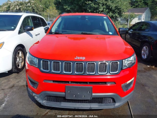 3C4NJCAB0JT214981 Jeep Compass Sport Fwd