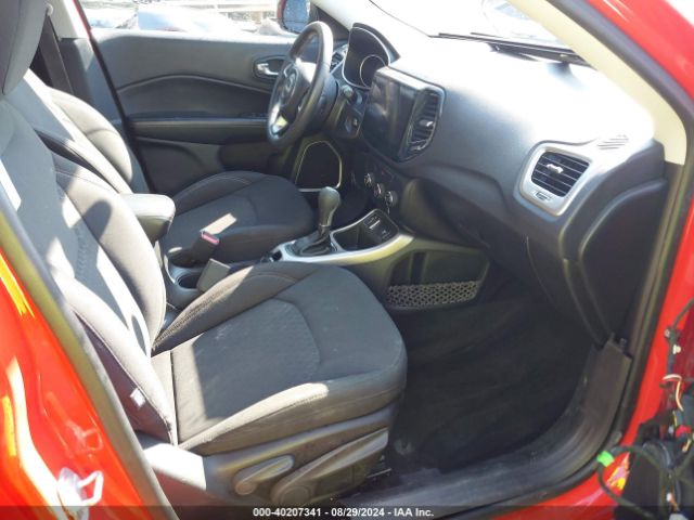 3C4NJCAB0JT214981 Jeep Compass Sport Fwd