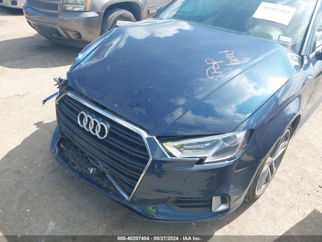 WAUAUGFF6J1035180 Audi A3 2.0t Premium/2.0t Tech Premium