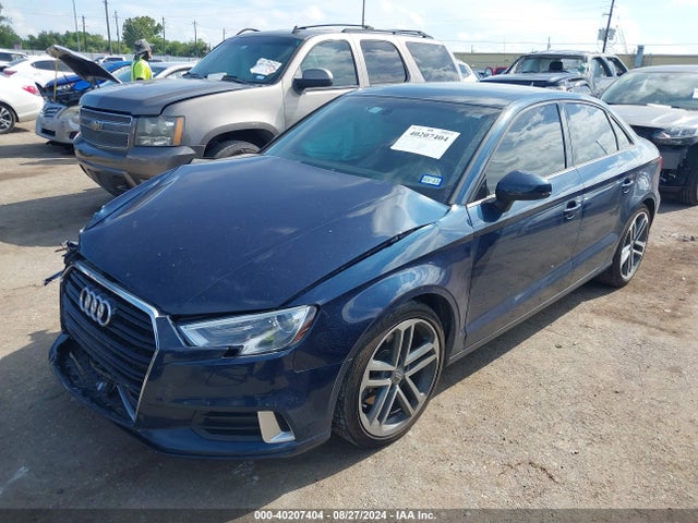 WAUAUGFF6J1035180 Audi A3 2.0t Premium/2.0t Tech Premium