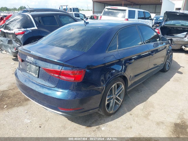 WAUAUGFF6J1035180 Audi A3 2.0t Premium/2.0t Tech Premium