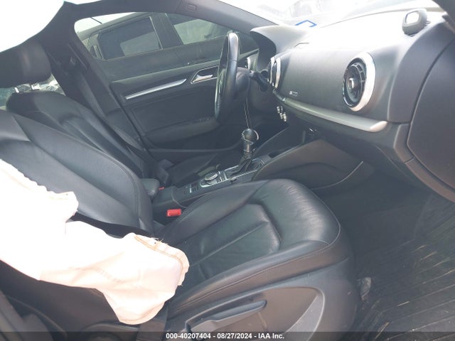 WAUAUGFF6J1035180 Audi A3 2.0t Premium/2.0t Tech Premium