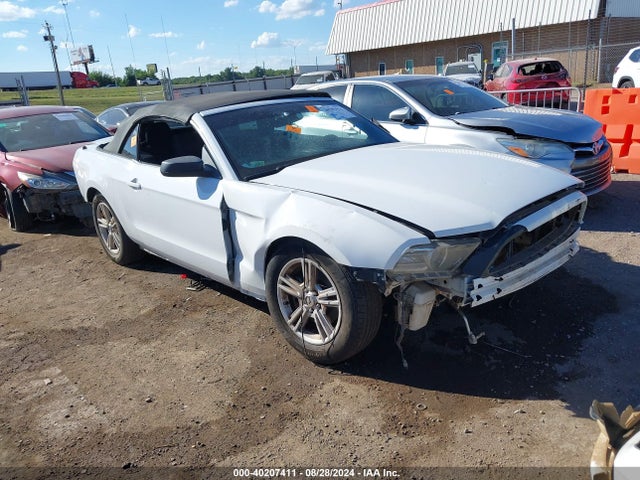 2014 1ZVBP8EM1E5299942 main image