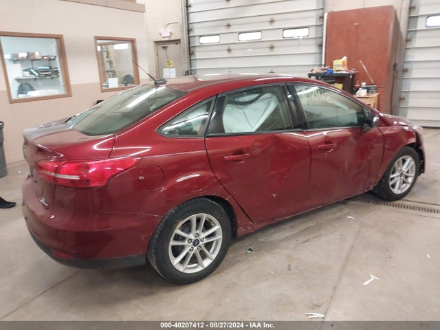 Ford FOCUS SE 2016 1FADP3F26GL390303 Image 4