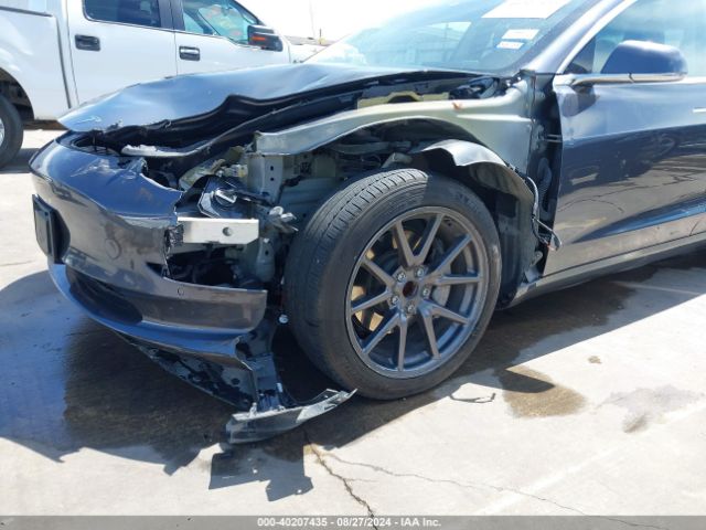 5YJ3E1EA0LF792257 Tesla MODEL 3