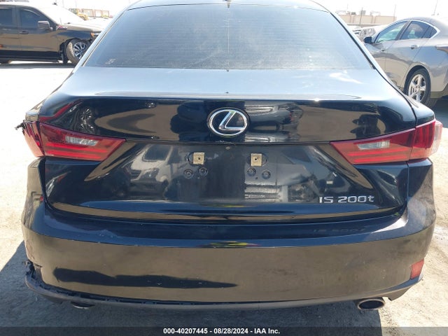 Lexus IS 200T 2016 JTHBA1D28G5006289 Image 17