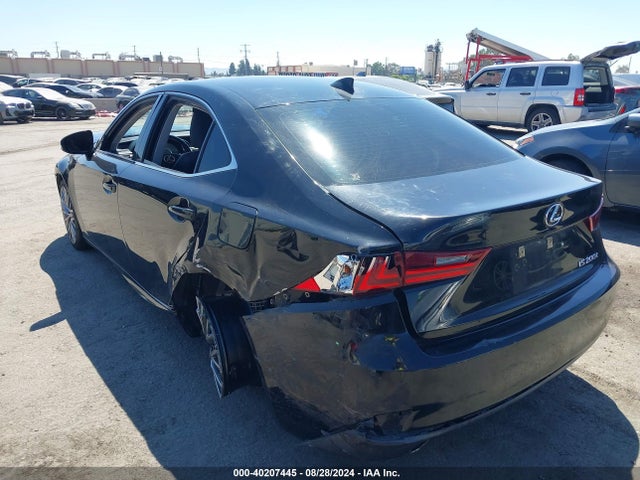 JTHBA1D28G5006289 Lexus IS 200T