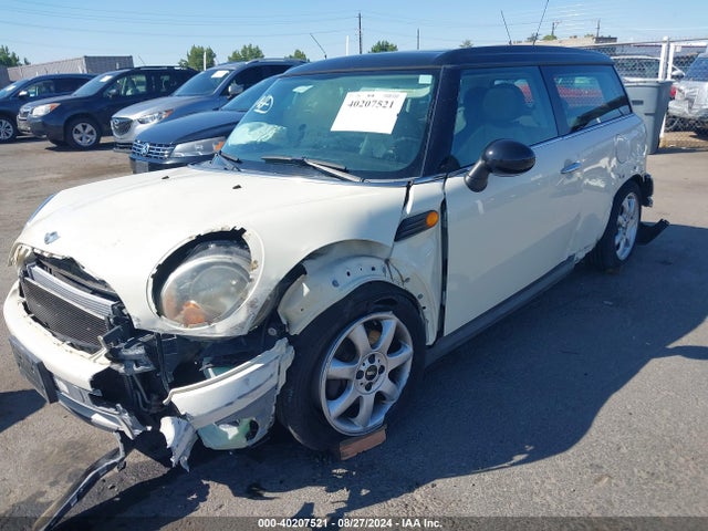 2010 MINI COOPER CLUBMAN WMWML3C55ATX38052 Photo 5