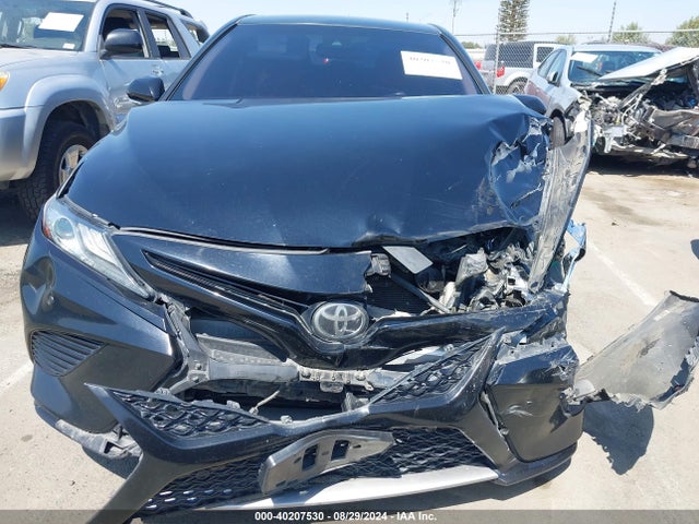 Toyota CAMRY XSE 2018 4T1B61HK2JU147655 Image 12